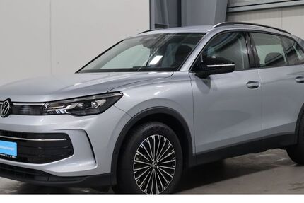 VW Tiguan 5.868 km 36.970 &euro; Aachen 52078