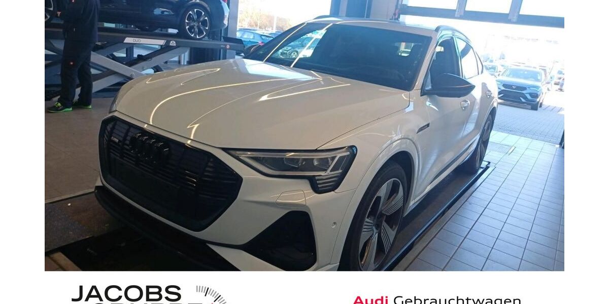Audi e-tron 56.125 km 39.770 &euro; Aachen 52078