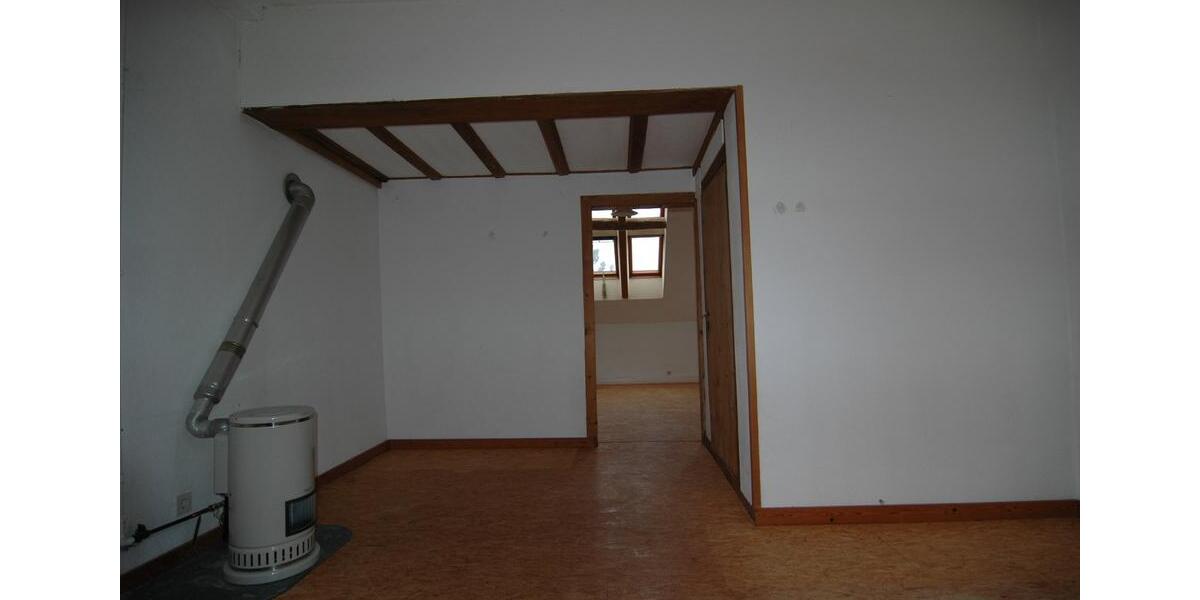 Dachgeschoßwohnung Aachen Aachen-Mitte - 2 Zimmer, 90 m&sup2;, 660&euro; | Angebot:25960086