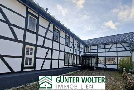 Haus Kall - 9 Zimmer, 223 m&sup2;, 457.000&euro; | Angebot:23809866