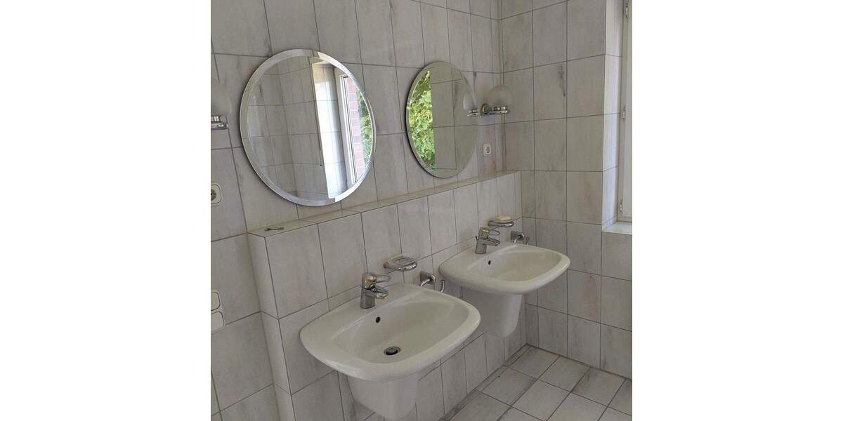 Etagenwohnung Aachen Aachen-Mitte - 3 Zimmer, 90 m&sup2;, 360.000&euro; | Angebot:25657493