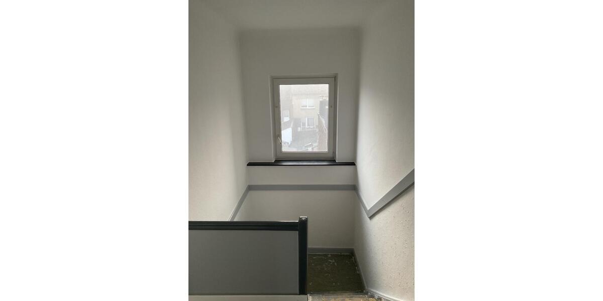 Dachgeschoßwohnung Eschweiler - 3 Zimmer, 80 m&sup2;, 760&euro; | Angebot:24865330