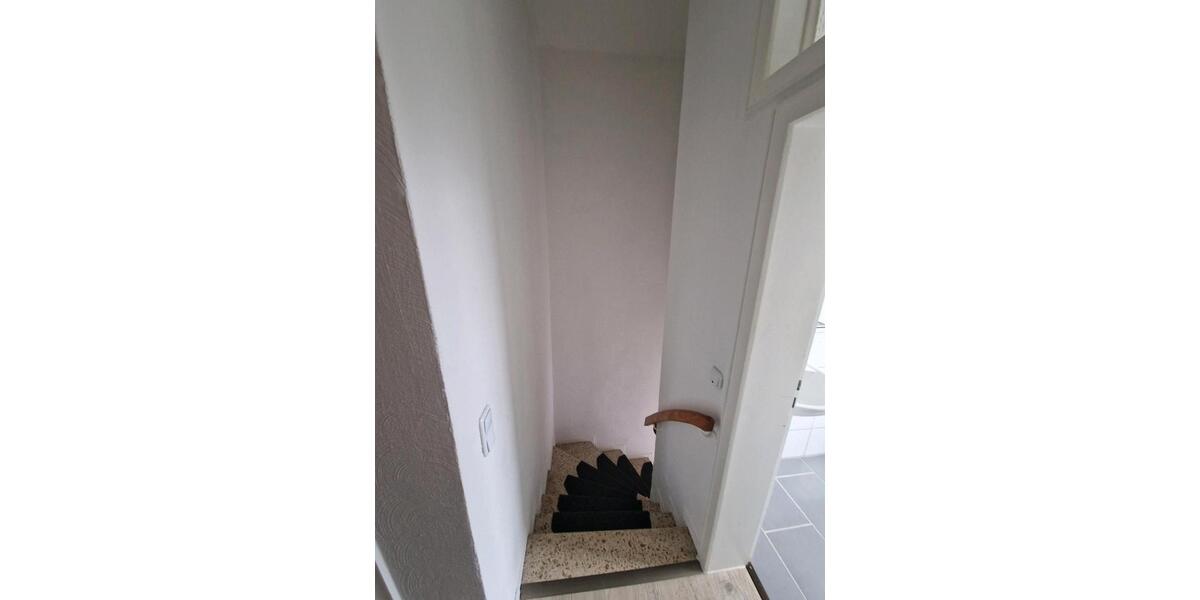 Erdgeschoßwohnung Niederzier - 5 Zimmer, 95 m&sup2;, 215.000&euro; | Angebot:26022936