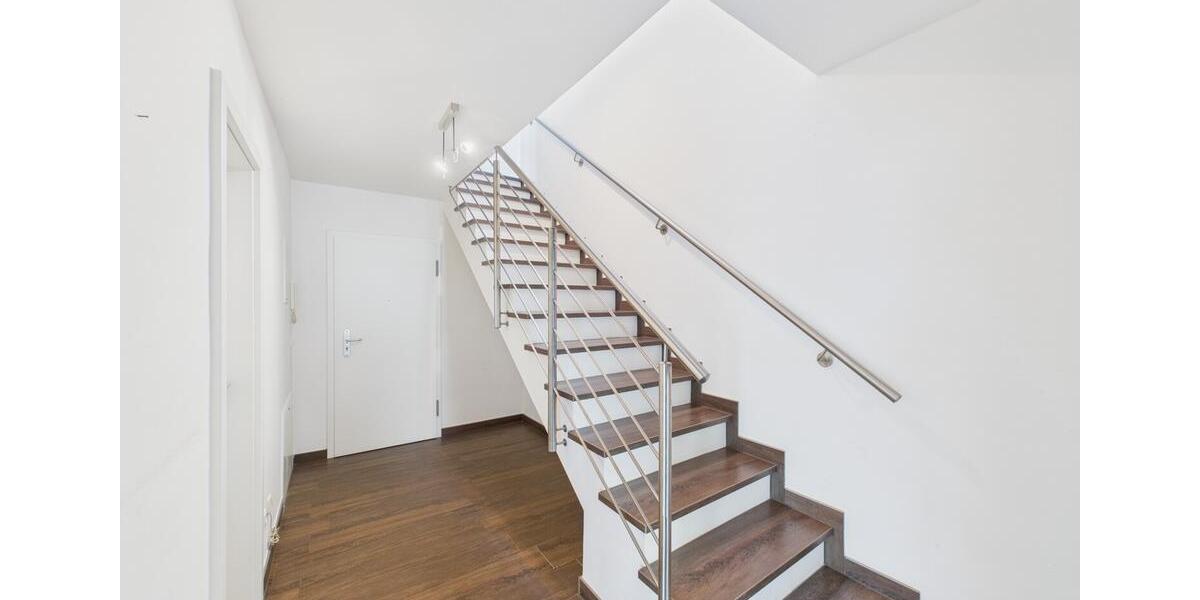 Maisonettenwohnung Hürth - 4 Zimmer, 149 m&sup2;, 2.350&euro; | Angebot:25812497