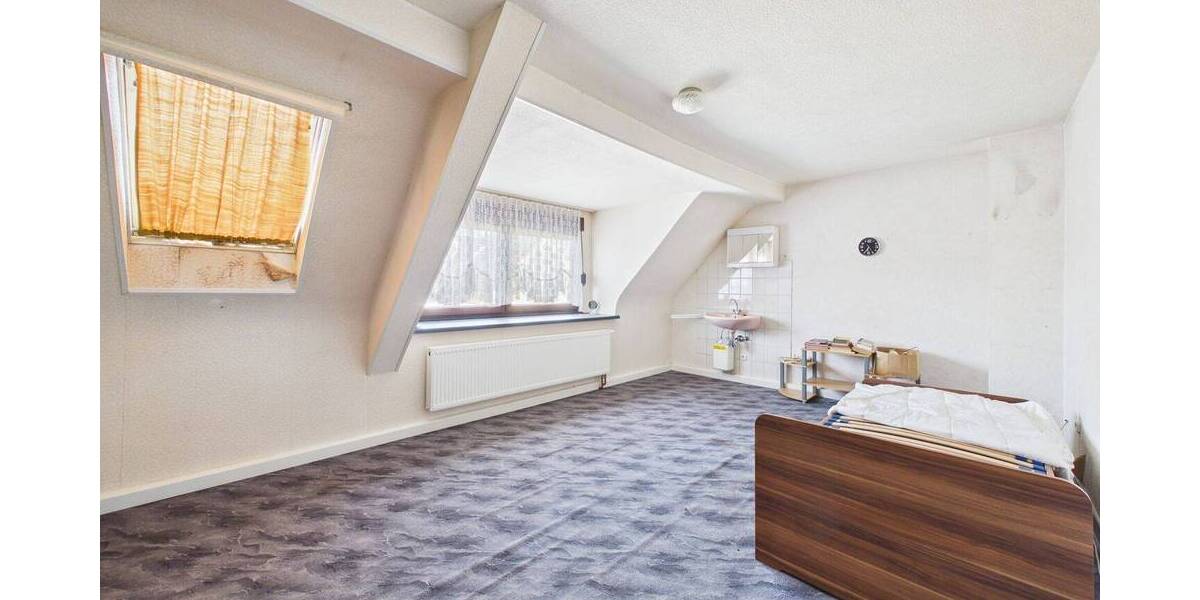 Reihenmittelhaus Düren Distelrath - 5 Zimmer, 130 m&sup2;, 197.000&euro; | Angebot:26417283