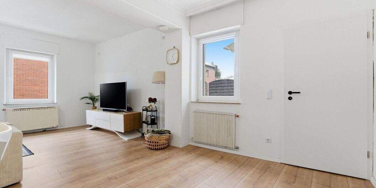 Einfamilienhaus Würselen - 7 Zimmer, 147 m&sup2;, 340.000&euro; | Angebot:25666053