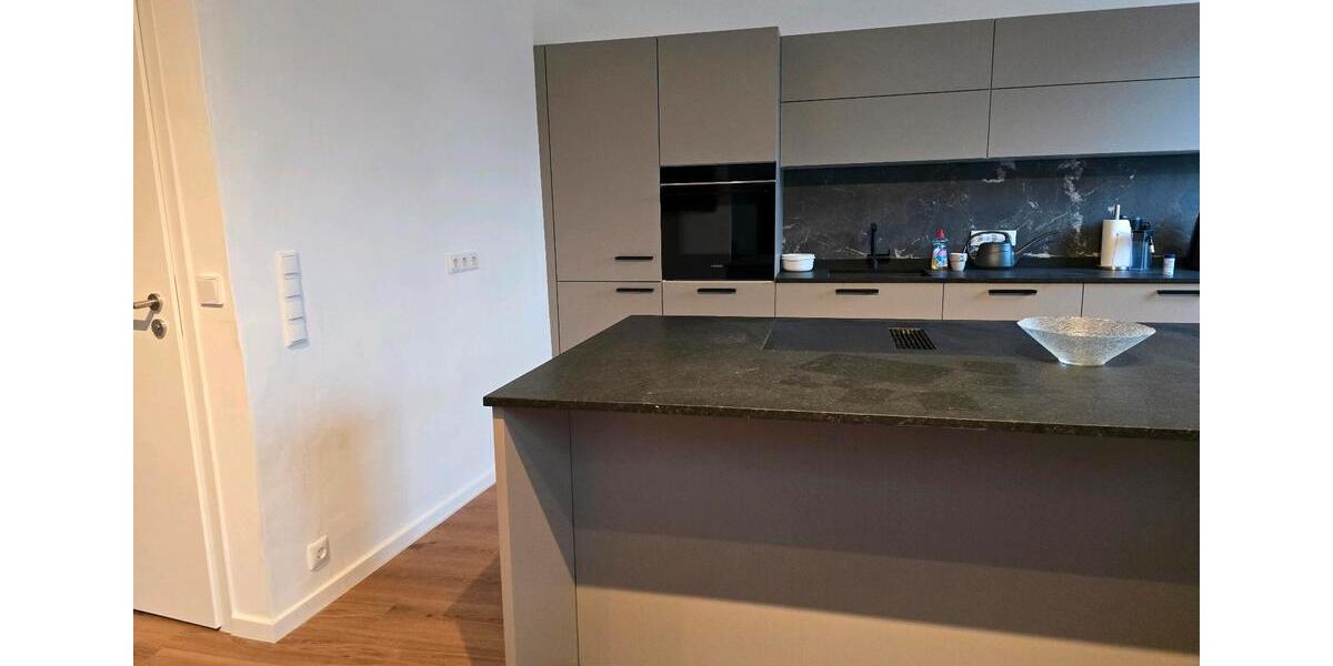 Etagenwohnung Baesweiler - 2 Zimmer, 100 m&sup2;, 900&euro; | Angebot:25162110