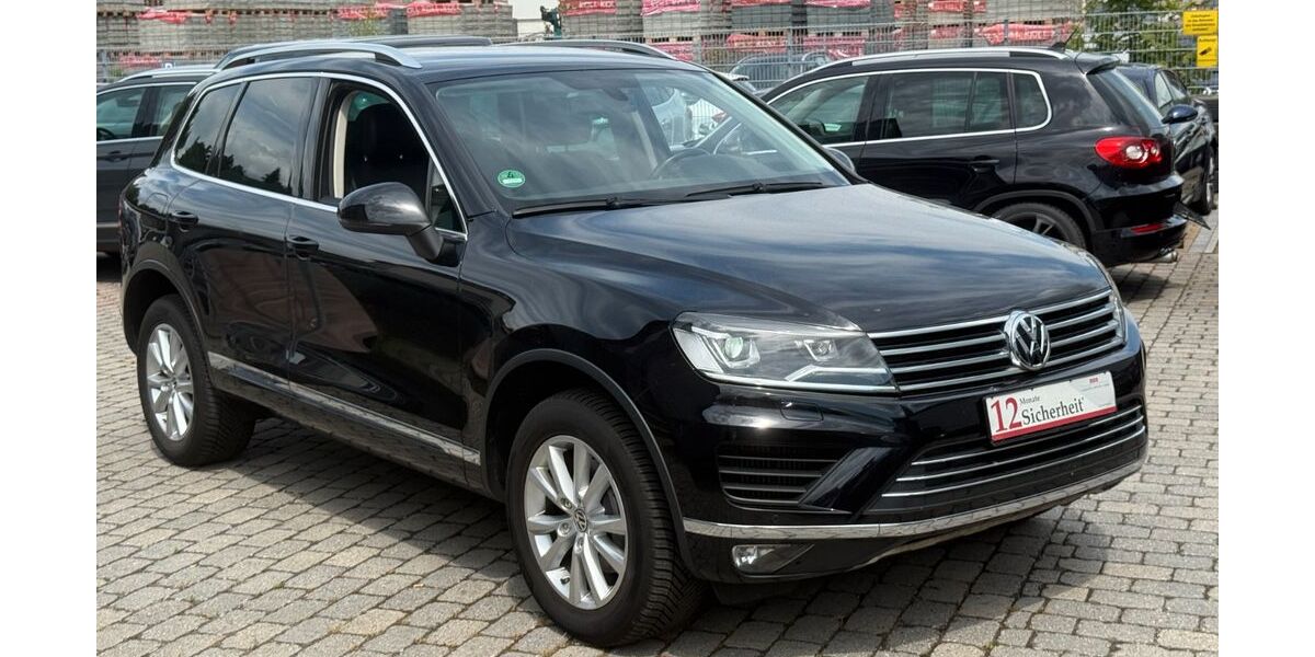 VW Touareg 100.727 km 21.990 &euro; Alsdorf 52477