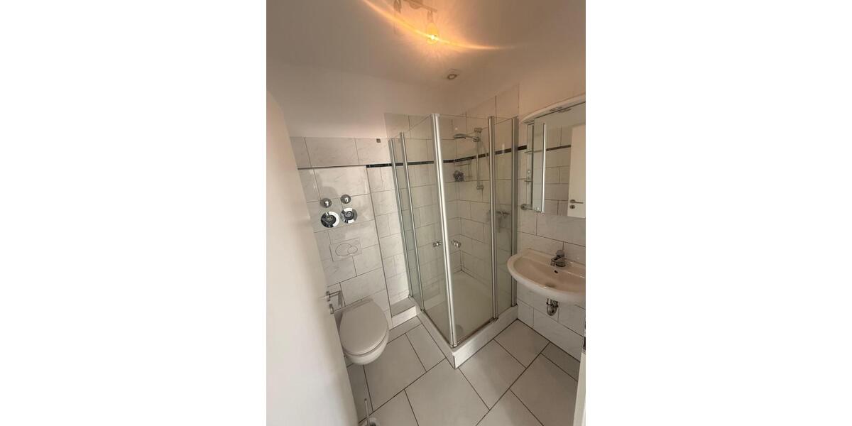 Einfamilienhaus Frechen - 5 Zimmer, 170 m&sup2;, 2.300&euro; | Angebot:26652878
