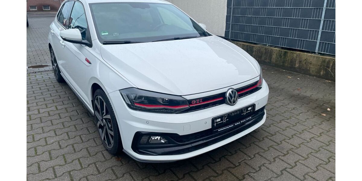 VW Polo 144.000 km 14.950 &euro; Bedburg 50181