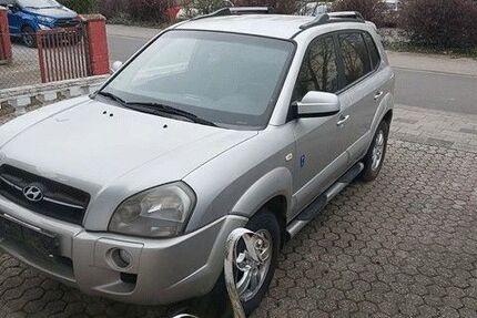 Hyundai TUCSON 133.400 km 2.200 &euro; Elsdorf 50189