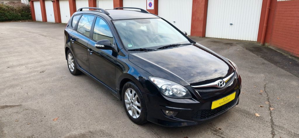 Hyundai i30 245.000 km 1.790 &euro; Eschweiler 52249