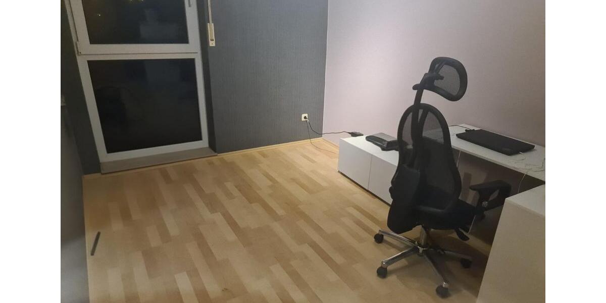 Etagenwohnung Merzenich - 3 Zimmer, 83 m&sup2;, 693&euro; | Angebot:25988618