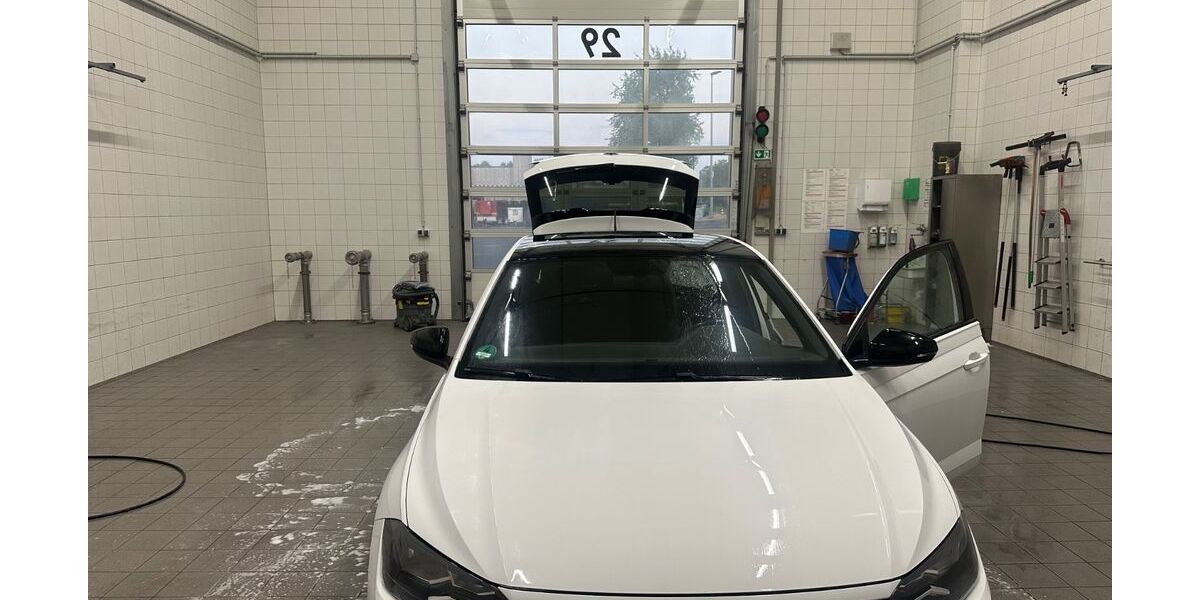 VW Polo 53.000 km 18.180 &euro; Frechen 50226