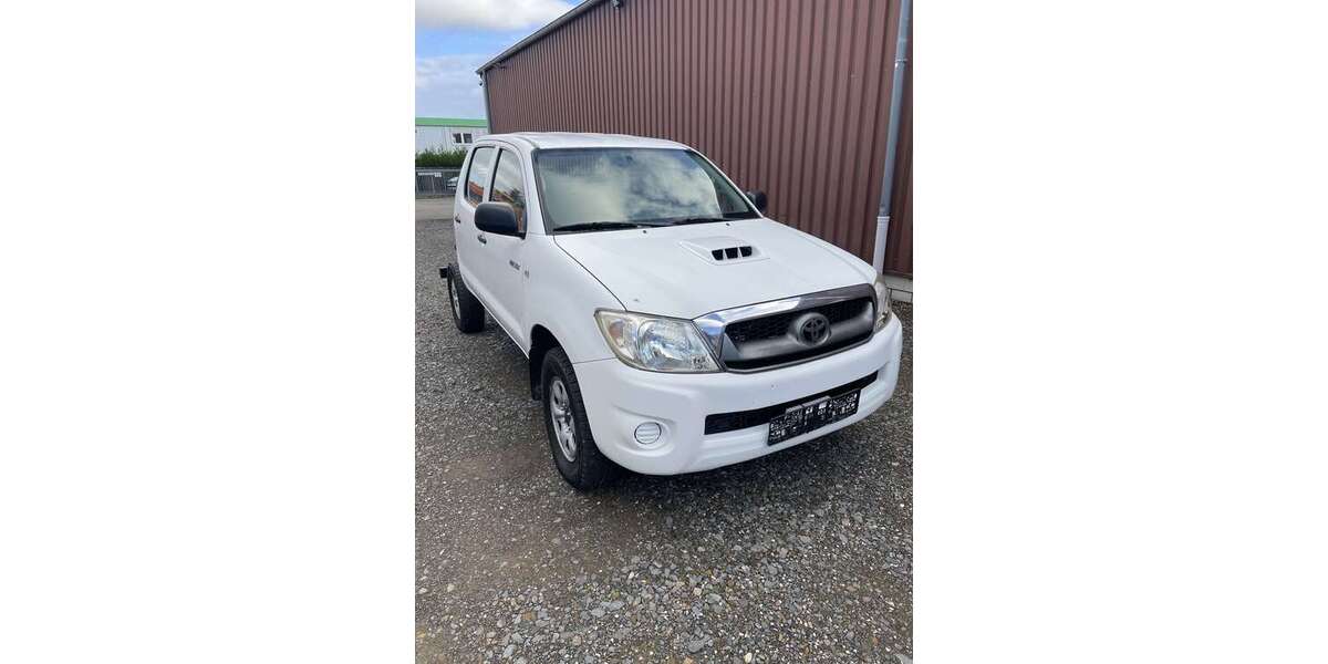 Toyota Hilux 82.000 km 12.750 &euro; Elsdorf 50189