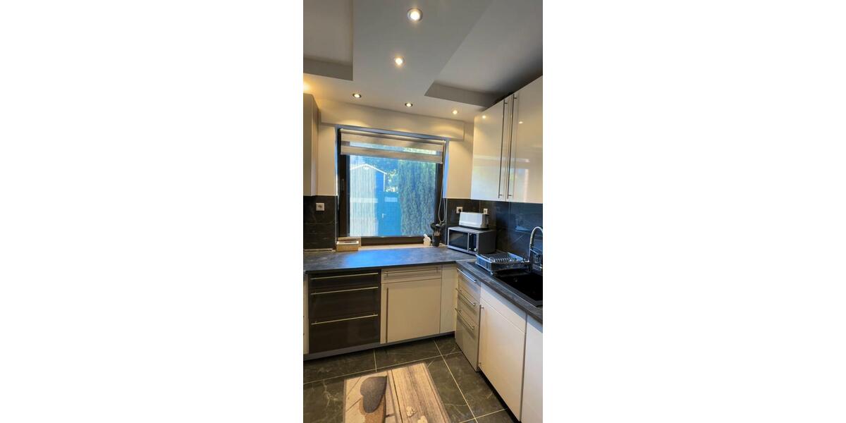 Reihenhaus Herzogenrath - 4 Zimmer, 120 m&sup2;, 2.500&euro; | Angebot:25140315