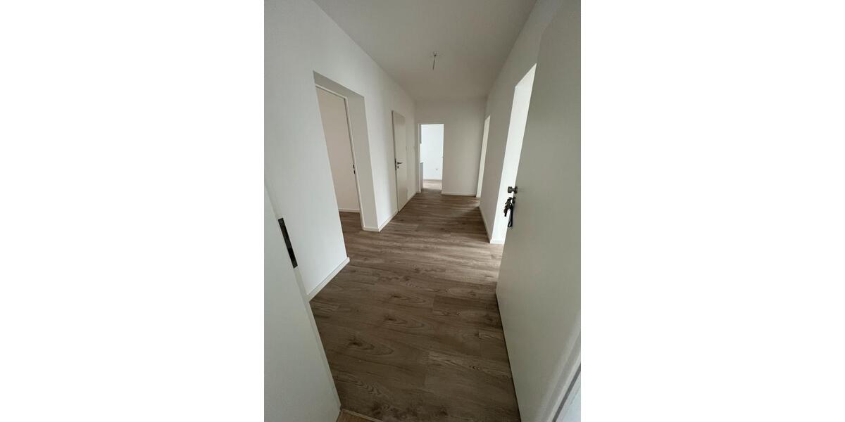 Etagenwohnung Jülich - 5 Zimmer, 100 m&sup2;, 1.600&euro; | Angebot:26543510
