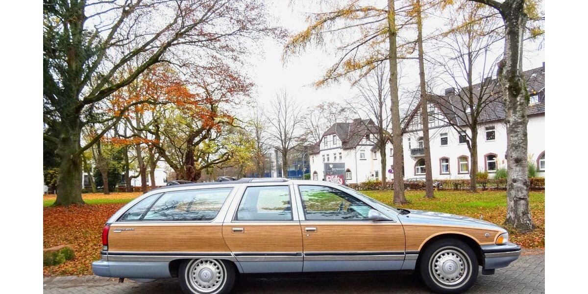 Buick Roadmaster 292.000 km 11.900 &euro; AACHEN 52072