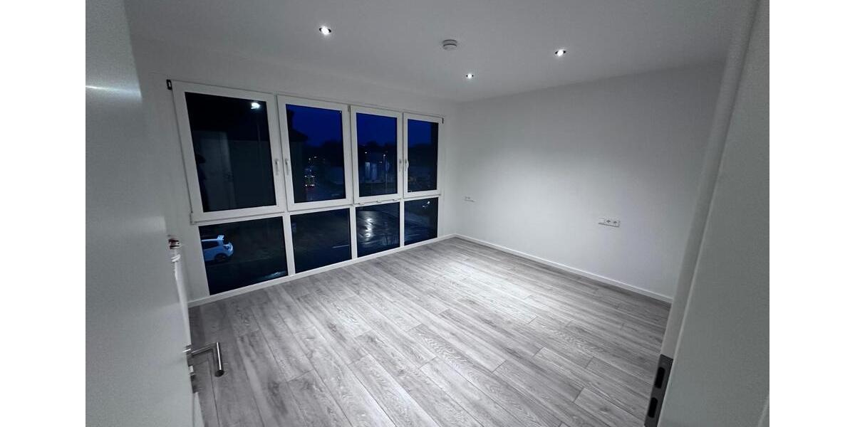 Etagenwohnung Baesweiler - 4 Zimmer, 100 m&sup2;, 1.180&euro; | Angebot:25922785