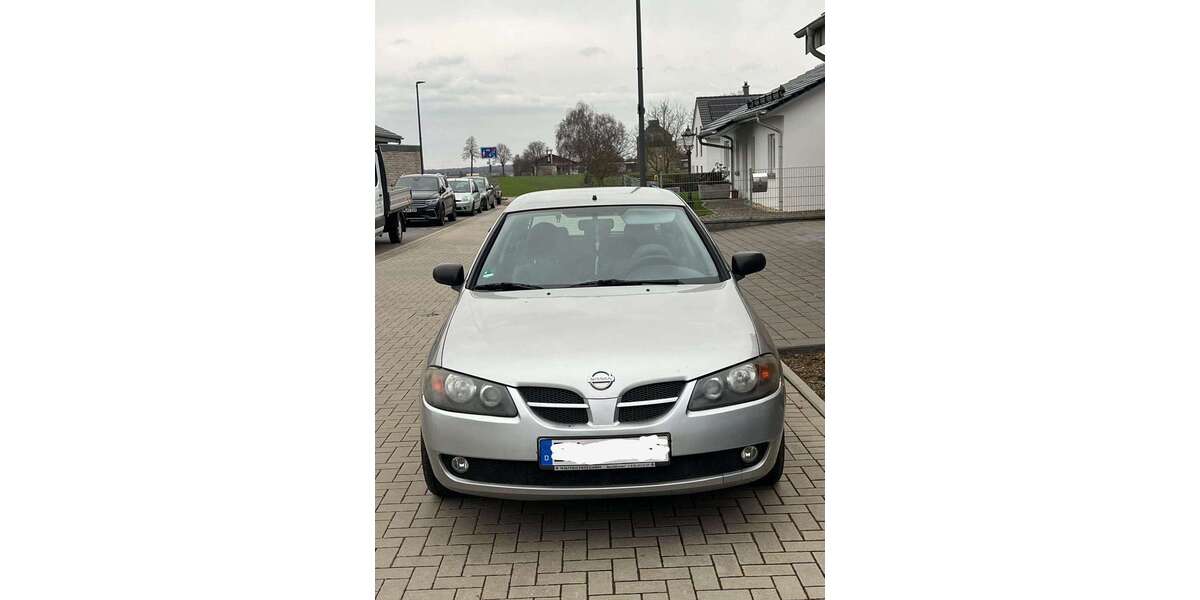 Nissan Almera 173.000 km 1.800 &euro; Vettweis 52351