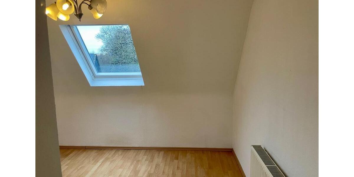 Dachgeschoßwohnung Vettweiß - 1 Zimmer, 60 m&sup2;, 650&euro; | Angebot:25414870
