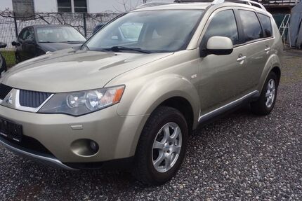 Mitsubishi Outlander 199.800 km 5.450 &euro; Alsdorf 52477