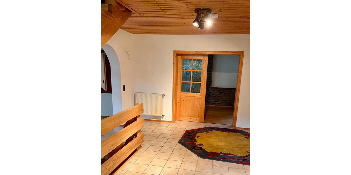 Einfamilienhaus Roetgen - 8 Zimmer, 250 m&sup2;, 639.000&euro; | Angebot:24865556