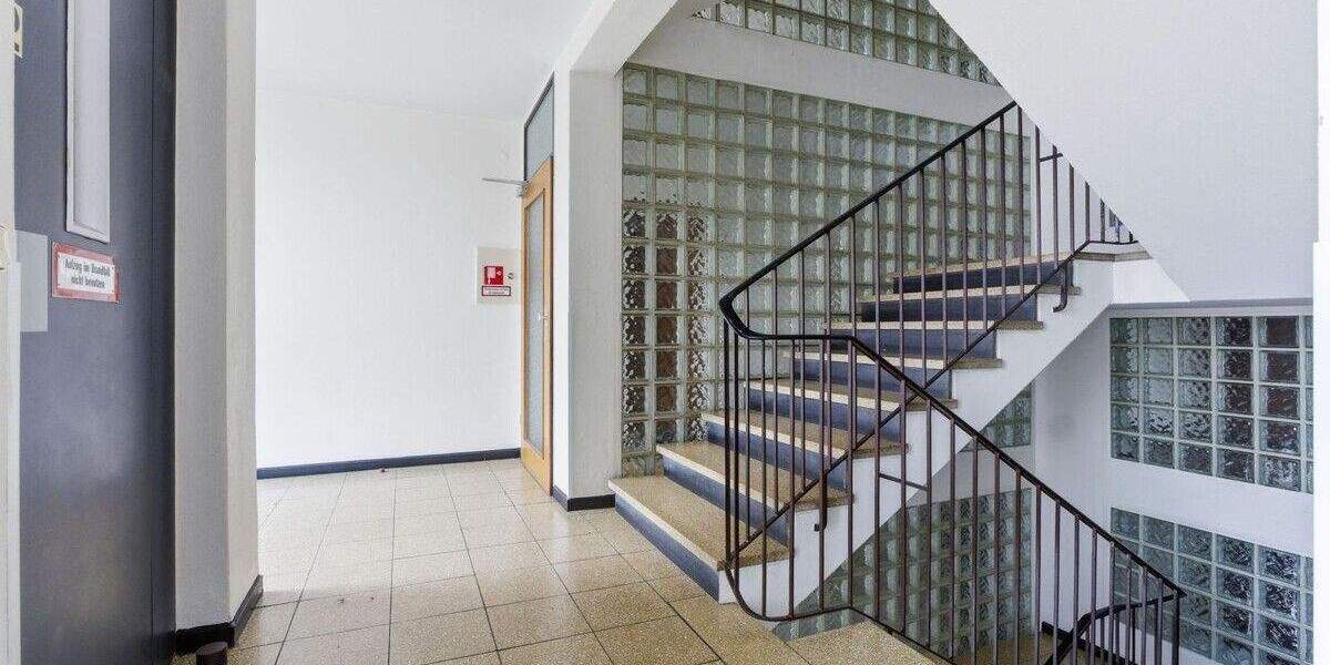 Etagenwohnung Aachen Aachen-Mitte - 2 Zimmer, 61 m&sup2;, 149.000&euro; | Angebot:25729509