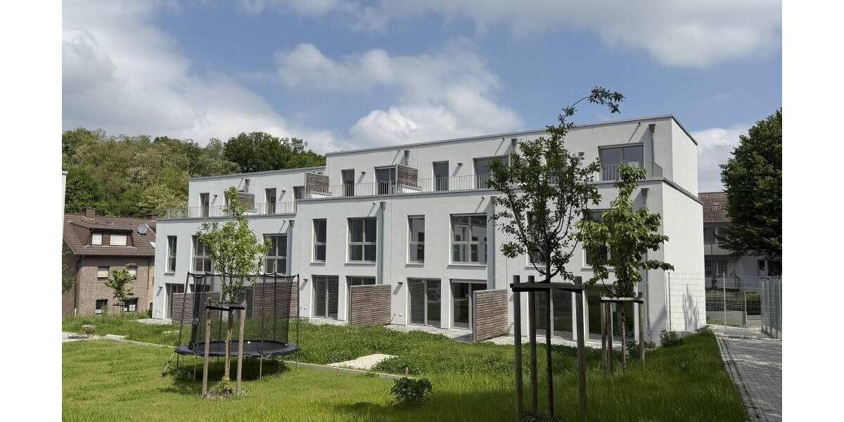 Reihenmittelhaus Alsdorf Mariadorf - 5 Zimmer, 135 m&sup2;, 419.600&euro; | Angebot:25835472