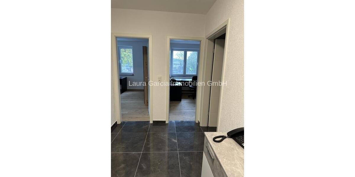 Etagenwohnung Aachen Aachen-Mitte - 3 Zimmer, 85 m&sup2;, 1.600&euro; | Angebot:25870109