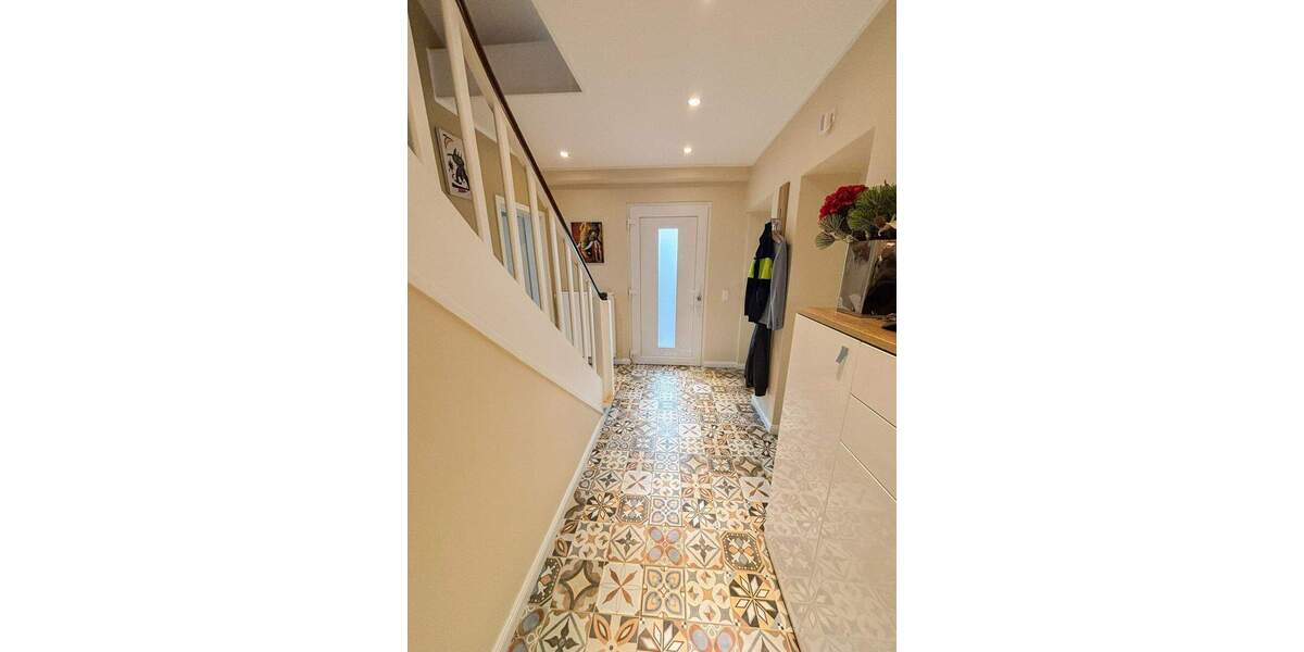 Reihenendhaus Baesweiler - 5 Zimmer, 134 m&sup2;, 399.000&euro; | Angebot:25686995