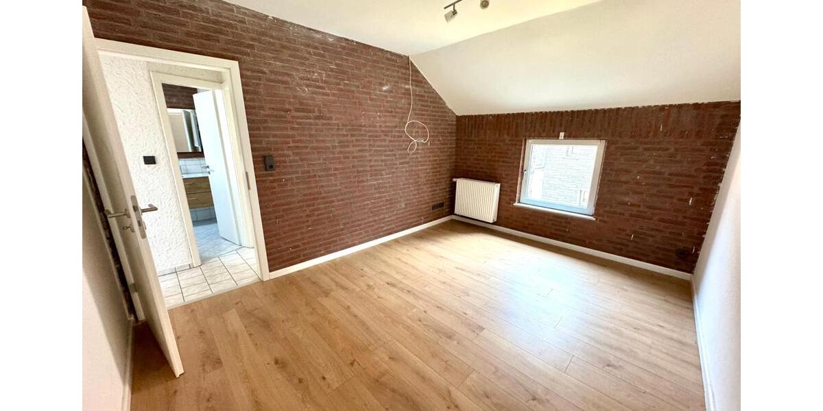 Reihenhaus Herzogenrath - 3 Zimmer, 75 m&sup2;, 195.000&euro; | Angebot:26023436