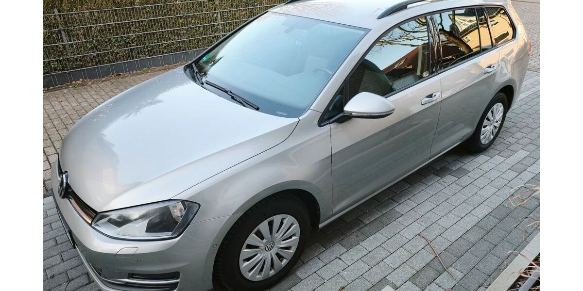 VW Golf 158.100 km 6.990 &euro; Würselen 52146