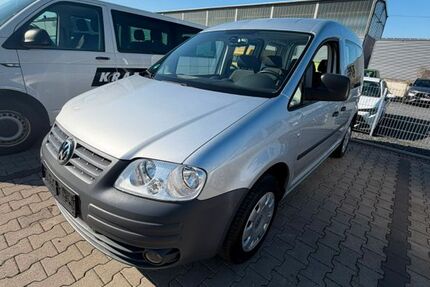 VW Caddy 127.122 km 9.000 &euro; Düren 52351