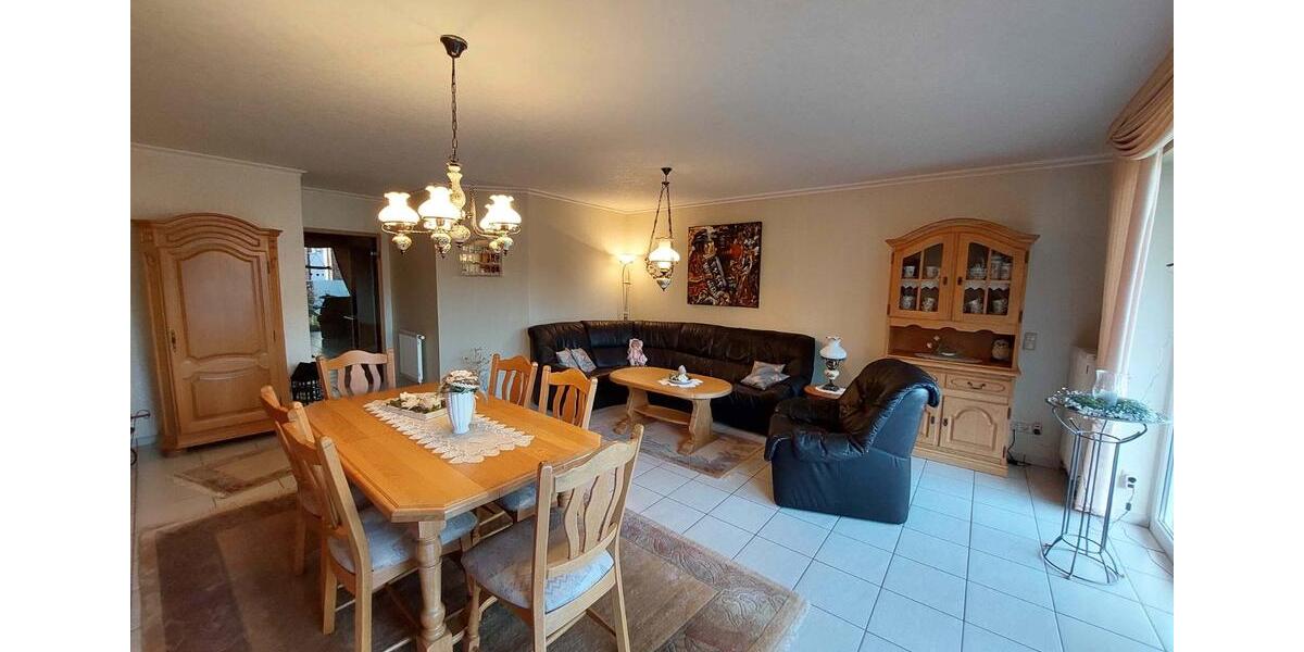 Erdgeschoßwohnung Würselen - 4 Zimmer, 110 m&sup2;, 345.000&euro; | Angebot:26039570