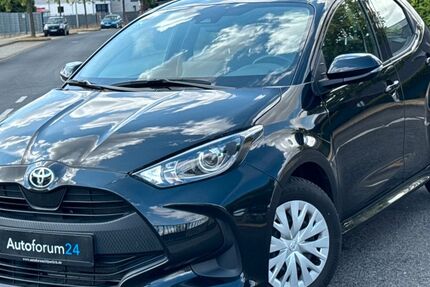 Toyota Yaris 41.000 km 13.999 &euro; Jülich 52428