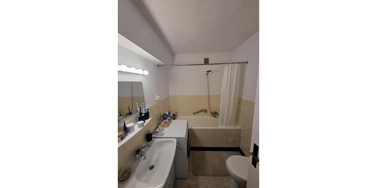 Etagenwohnung Aachen Aachen-Mitte - 3 Zimmer, 65 m&sup2;, 715&euro; | Angebot:26650159