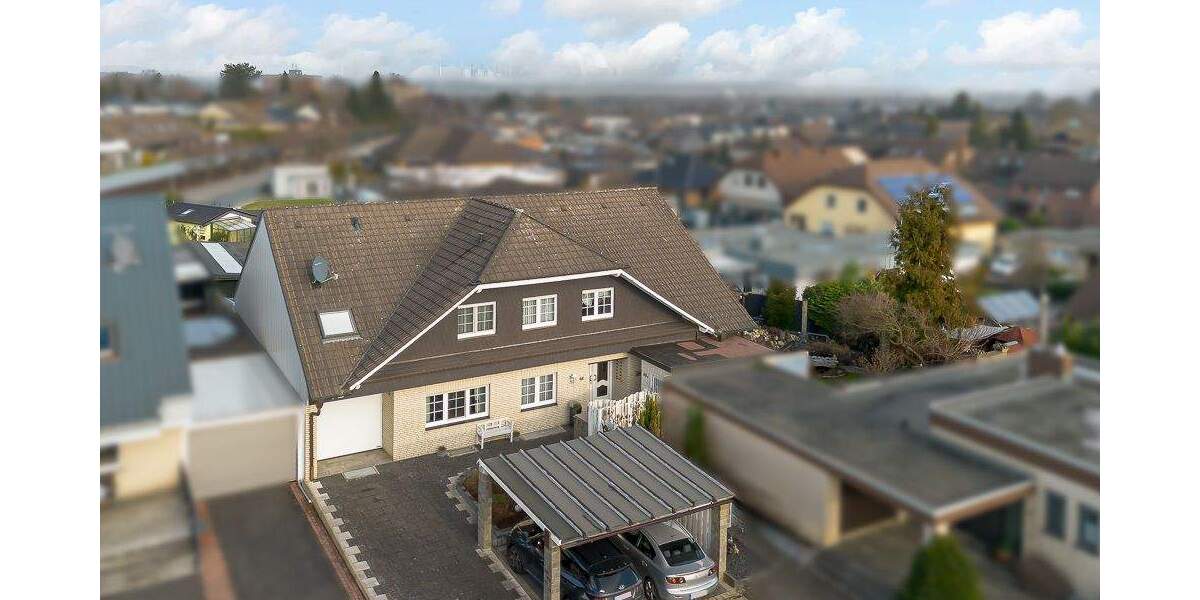 Einfamilienhaus Bedburg Kaster - 8 Zimmer, 341 m&sup2;, 699.000&euro; | Angebot:25738509