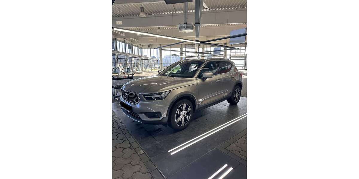Volvo XC40 51.200 km 31.900 &euro; Stolberg 52222