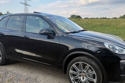 Porsche Cayenne 300.000 km 17.950 &euro; Aachen 52070