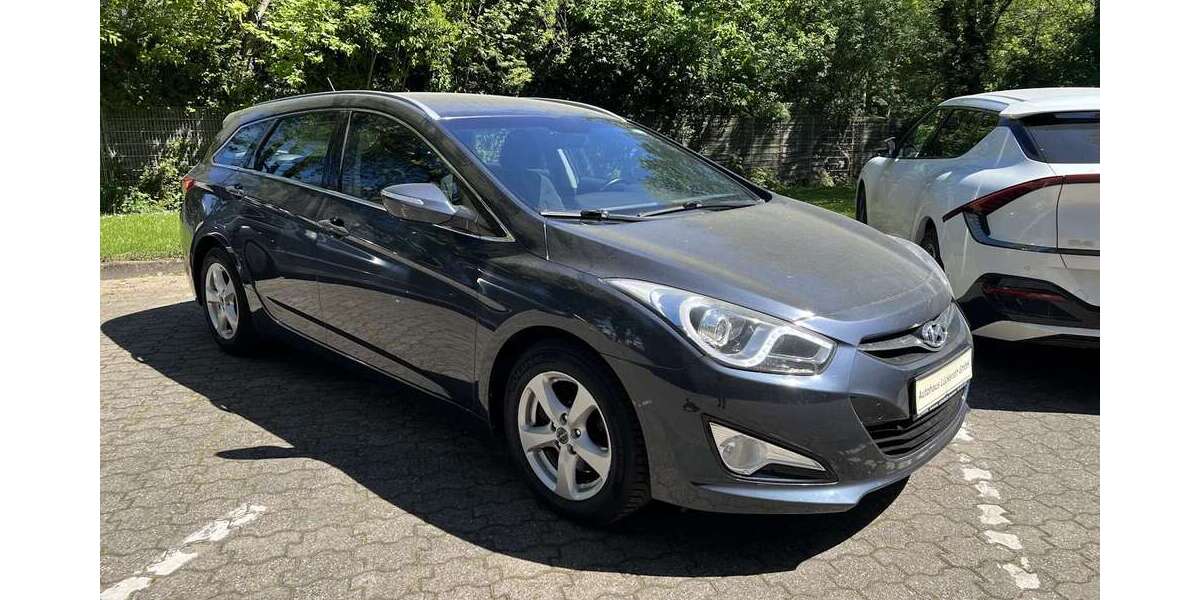 Hyundai i40 159.465 km 7.990 &euro; Euskirchen 53879