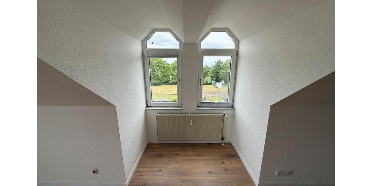 Dachgeschoßwohnung Herzogenrath - 2 Zimmer, 58 m&sup2;, 560&euro; | Angebot:25972371