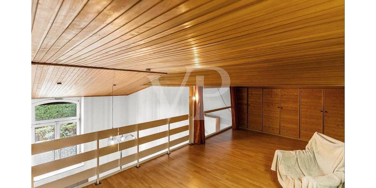 Etagenwohnung Aachen Aachen-Mitte - 4 Zimmer, 146 m&sup2;, 374.000&euro; | Angebot:26816498