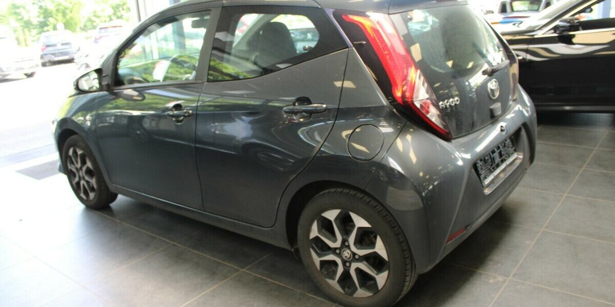 Toyota Aygo 1.0 5-Türig - Klima - 115.062 km 6.980 &euro; Euskirchen 53881