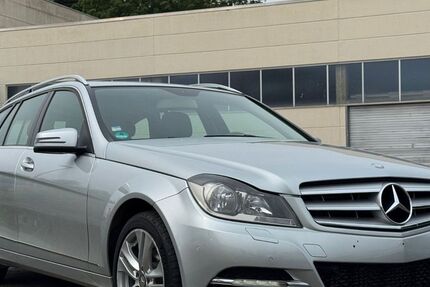 Mercedes-Benz C 200 343.000 km 4.890 &euro; Düren 52349