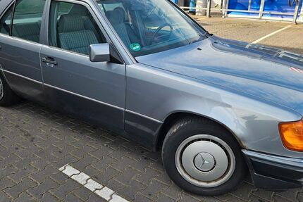 Mercedes-Benz 200 150.000 km 5.990 &euro; Erftstadt 50374