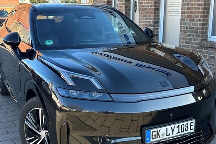 Lynk & Co 08 2.500 km 48.450 &euro; Übach-Palenberg 52531