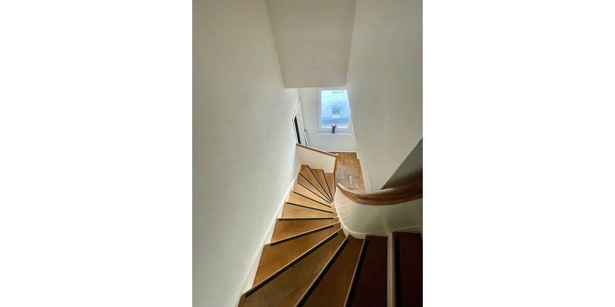 Einfamilienhaus Hürth Hermülheim - 8 Zimmer, 199 m&sup2;, 670.000&euro; | Angebot:25927377