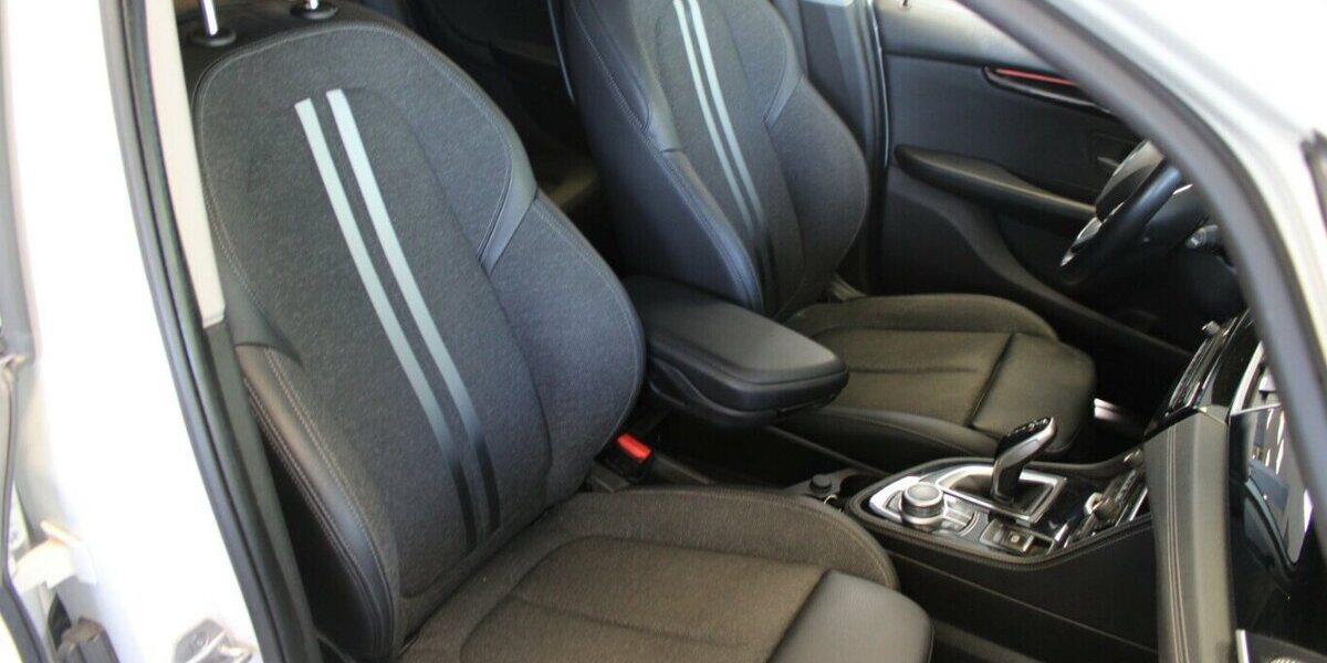 BMW 218 Gran Tourer Aut. Sport Line - Navi - LED - Kam 69.998 km 22.980 &euro; Euskirchen 53881