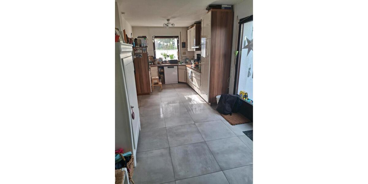 Erdgeschoßwohnung Aachen Aachen-Mitte - 2.5 Zimmer, 130 m&sup2;, 1.590&euro; | Angebot:25284281